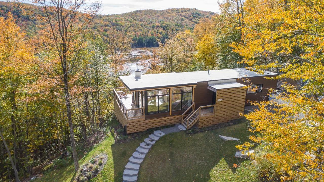 Modern Chalet With Mountain And Lake View By Reserver.Ca Sainte-Adèle Kültér fotó
